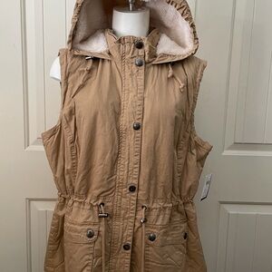 Louise Paris Utility Tan Hooded Vest Size XL NWT